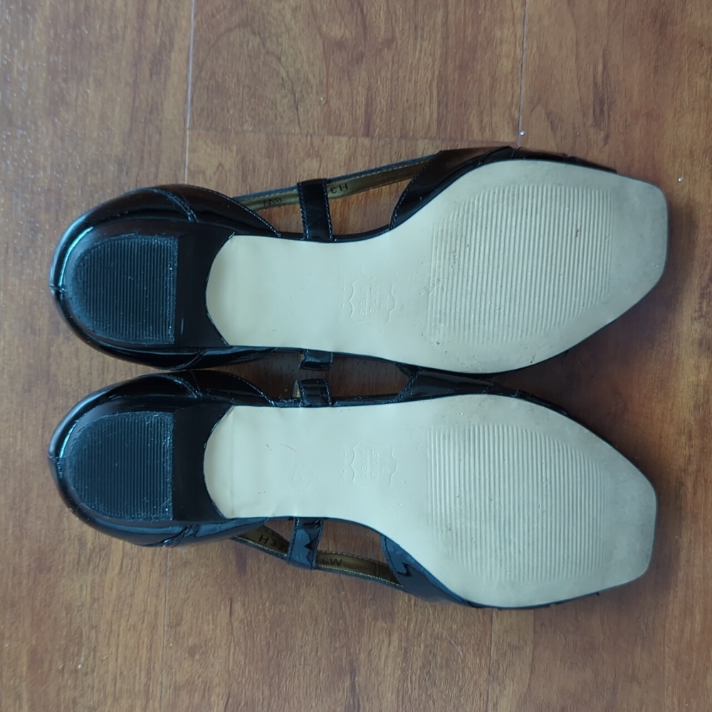 Ros Hommerson open toe patent flats 8W wide - Picture 3 of 3